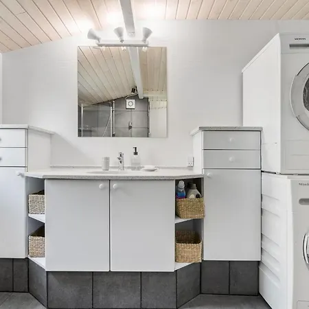 3 Bedroom Lovely In Holiday home Skjern